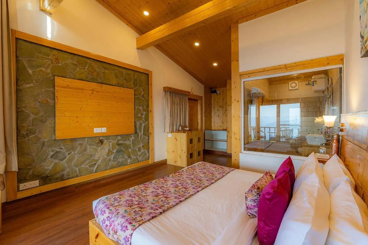 Villa Stayvista At Sarog Cottage At Daafi With Bonfire Shimla